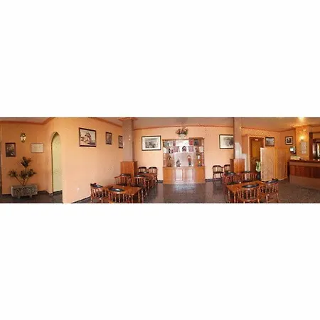 فندق Restaurante Berlanga روندا