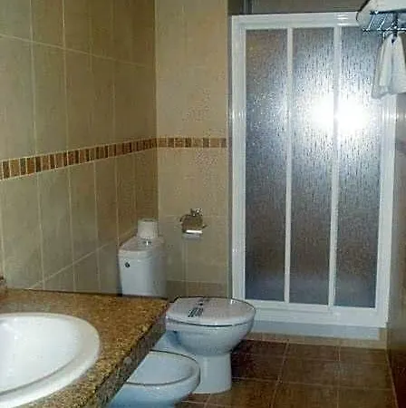 Готель Restaurante Berlanga *
