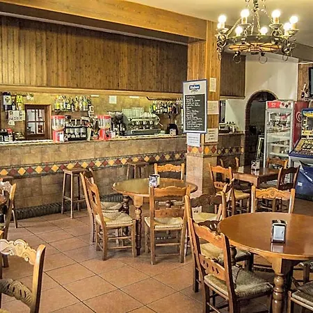 Restaurante Berlanga Готель *
